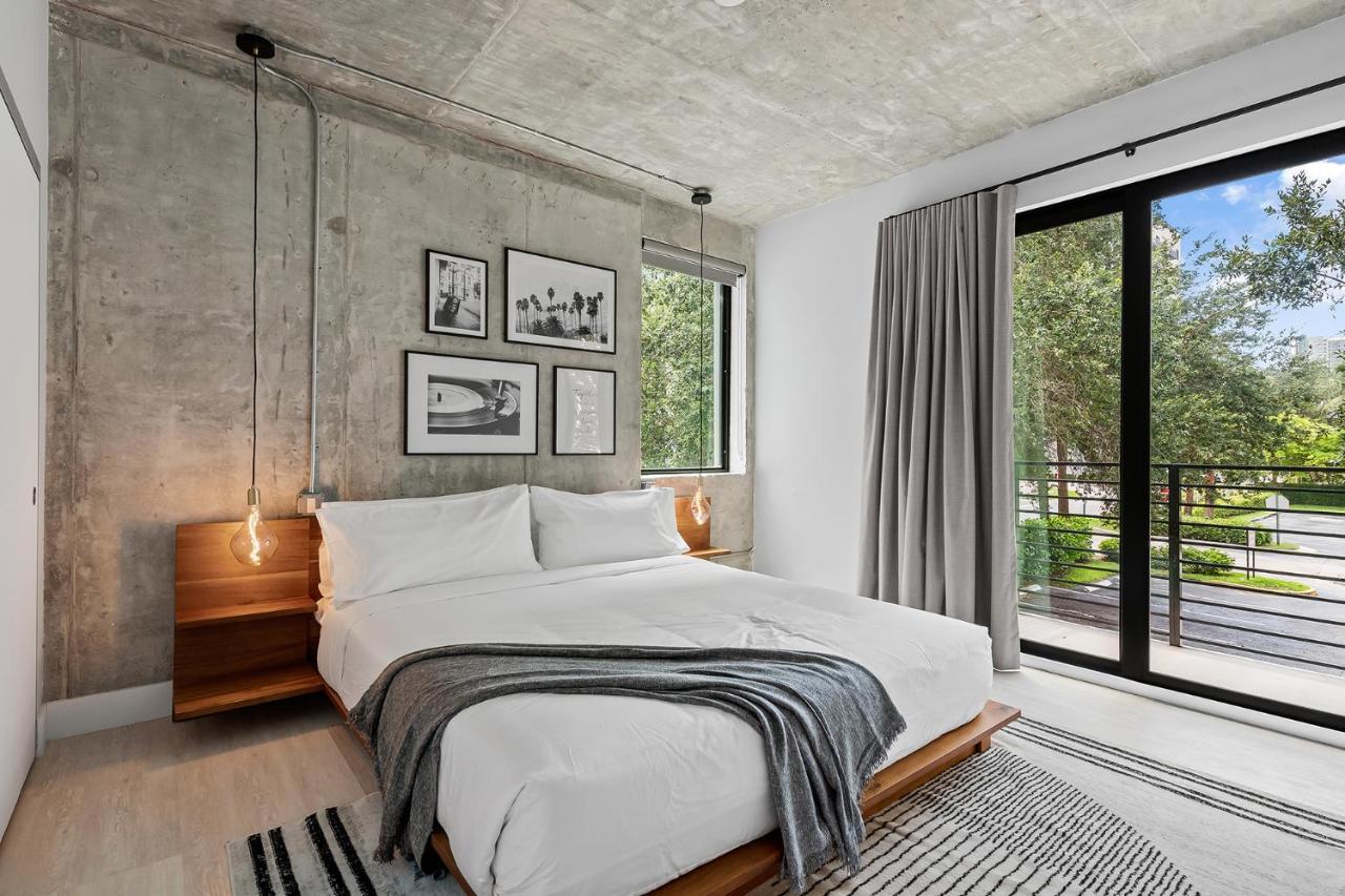 Pretty Rola 201 Luxury 1B1B W King Bed At Downtown Fort Lauderdale Bagian luar foto