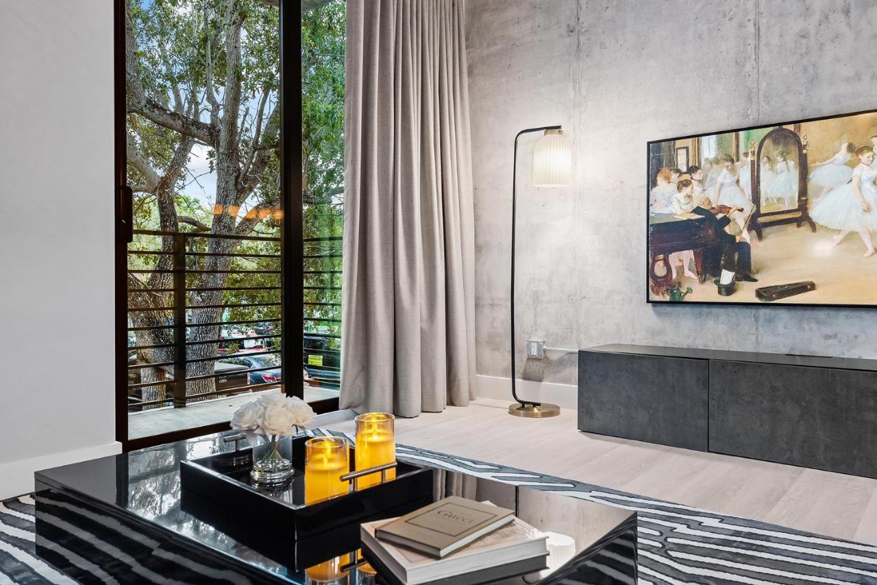 Pretty Rola 201 Luxury 1B1B W King Bed At Downtown Fort Lauderdale Bagian luar foto