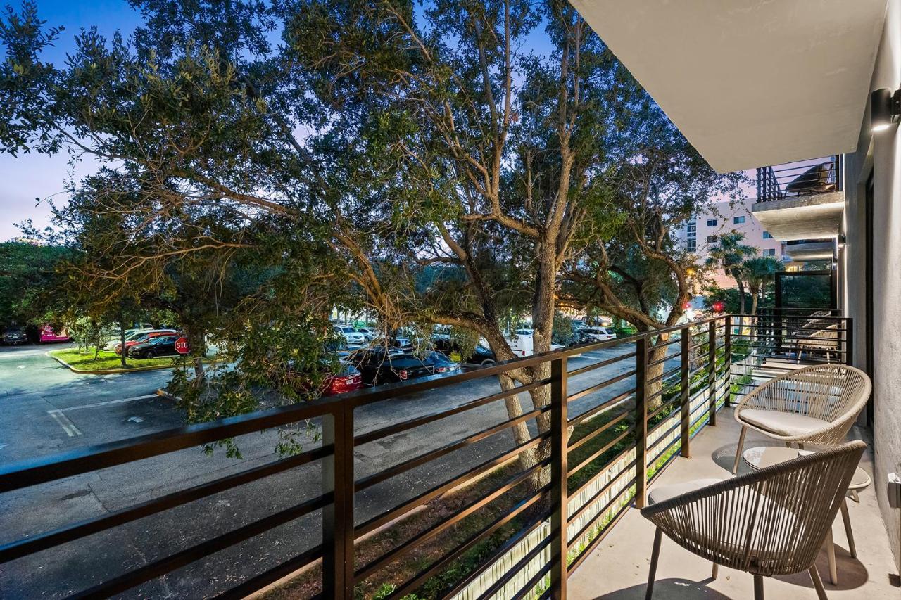 Pretty Rola 201 Luxury 1B1B W King Bed At Downtown Fort Lauderdale Bagian luar foto